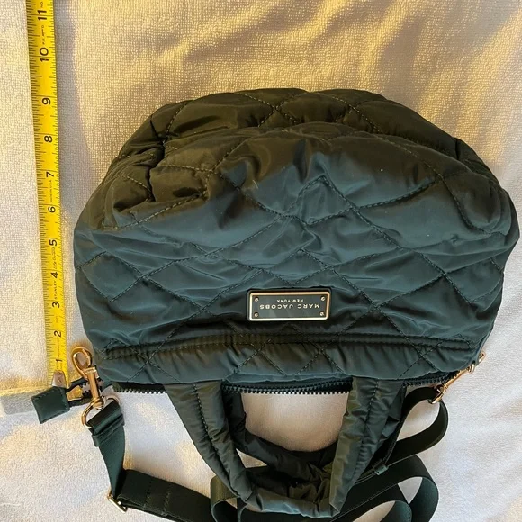 Marc Jacobs Dark Green Quilted Bag - Picture 7 of 11